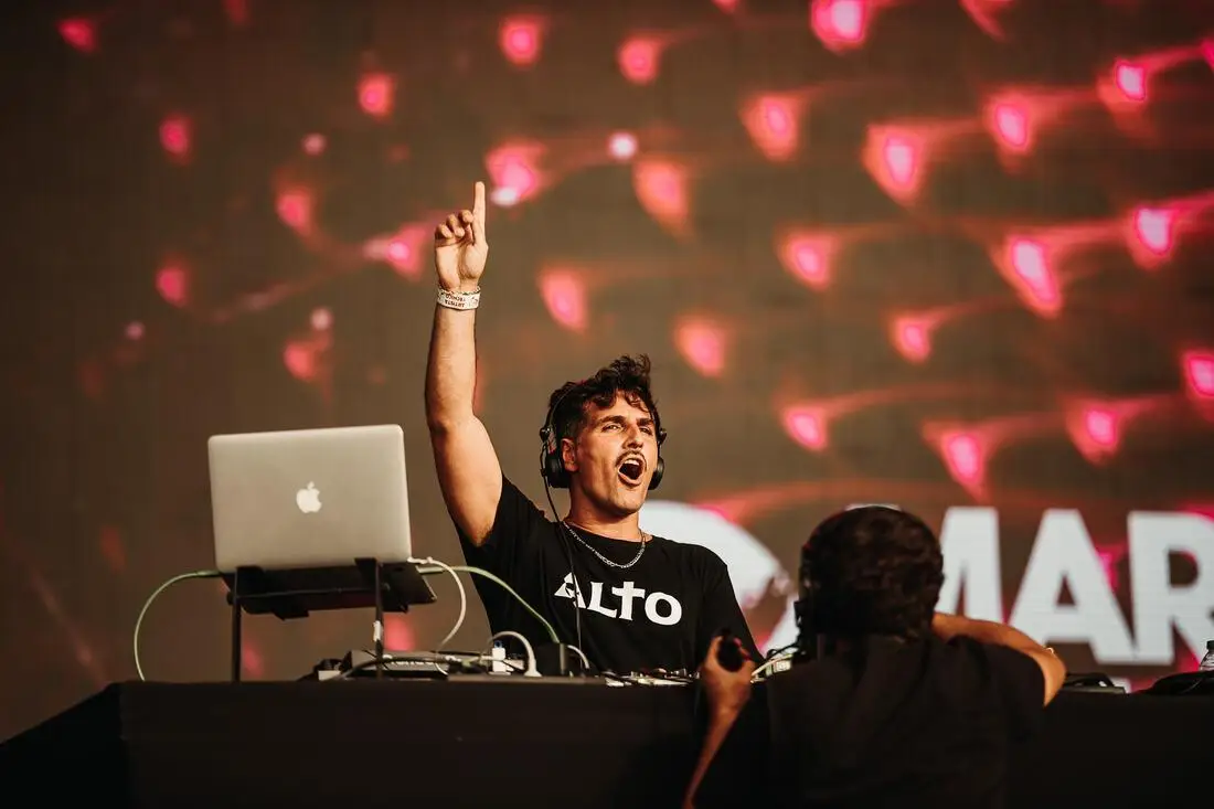 Marcos Cruz – En Vivo en Sublim Beach Estepona 2026