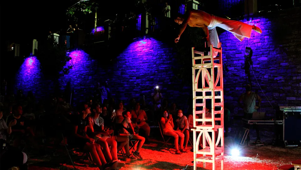 Circo y humor a la fresca