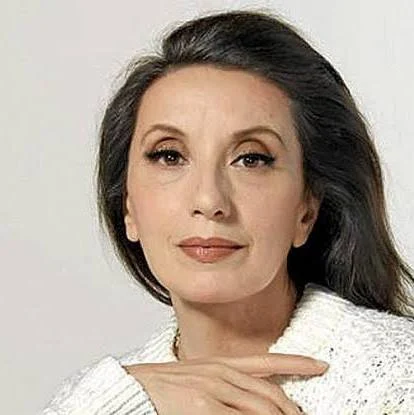 Luz Casal. Me voy a permitir