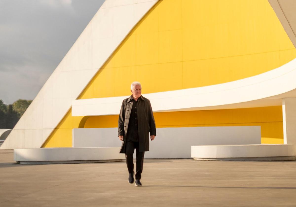 Víctor Manuel incluye Málaga en su gira Solo a solas conmigo