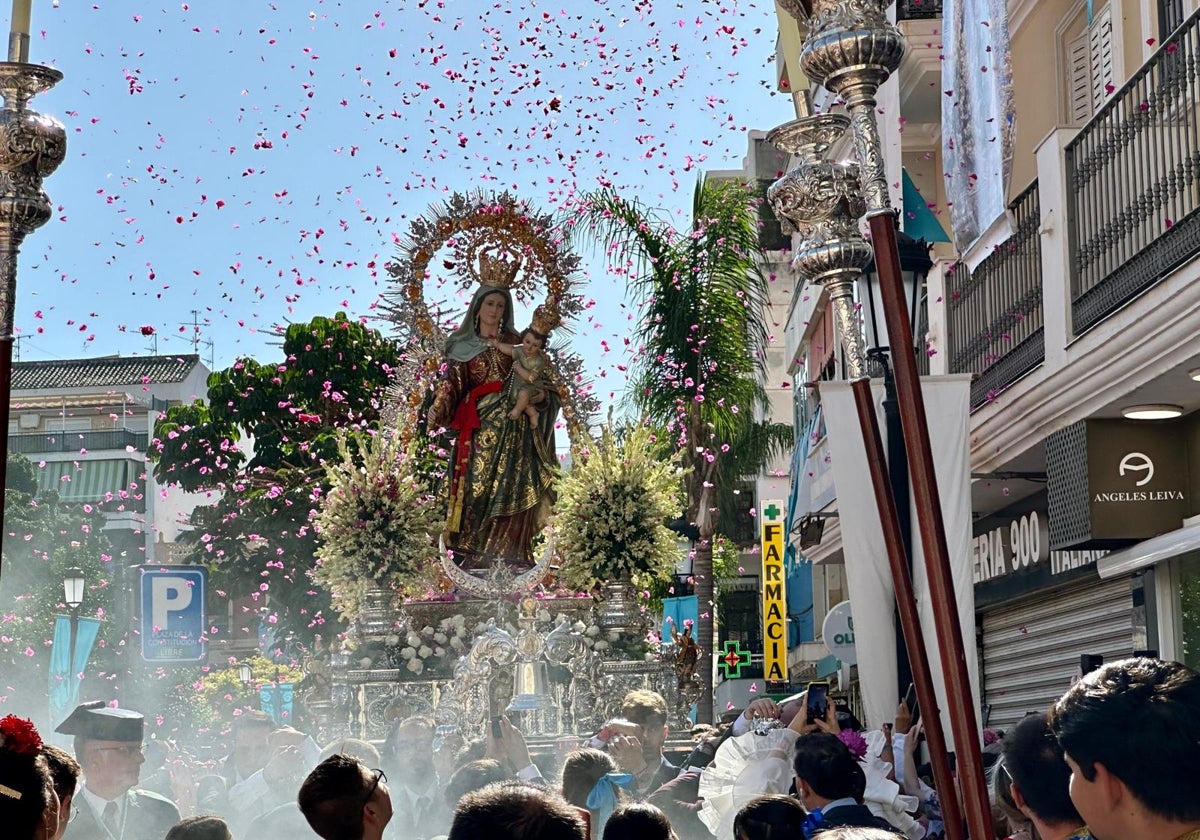 Fuengirola inicia la feria y celebra la fiesta de su Patrona
