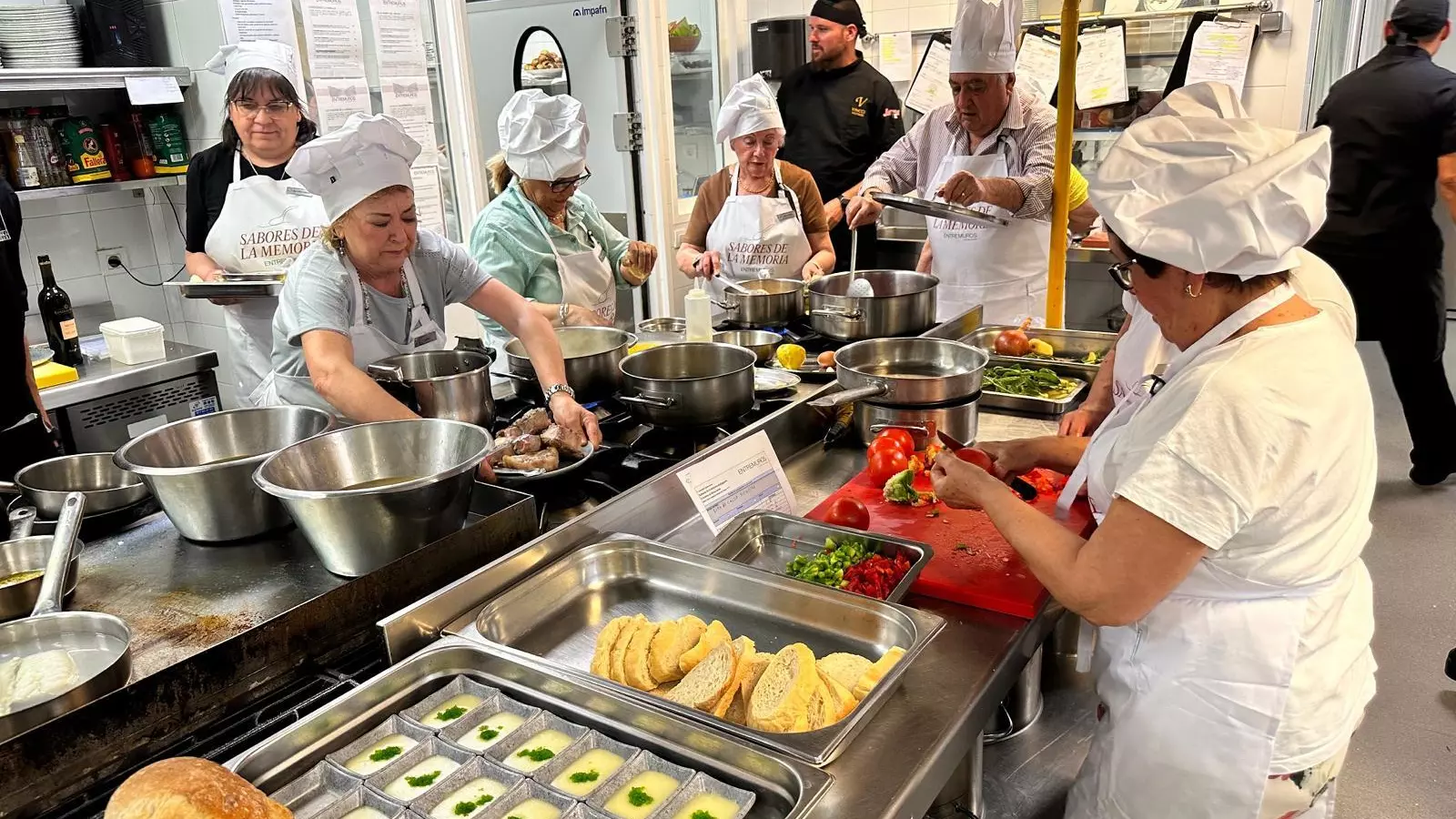 El concurso más bonito de Málaga: buscan mayores que cocinen las recetas que marcaron su vida