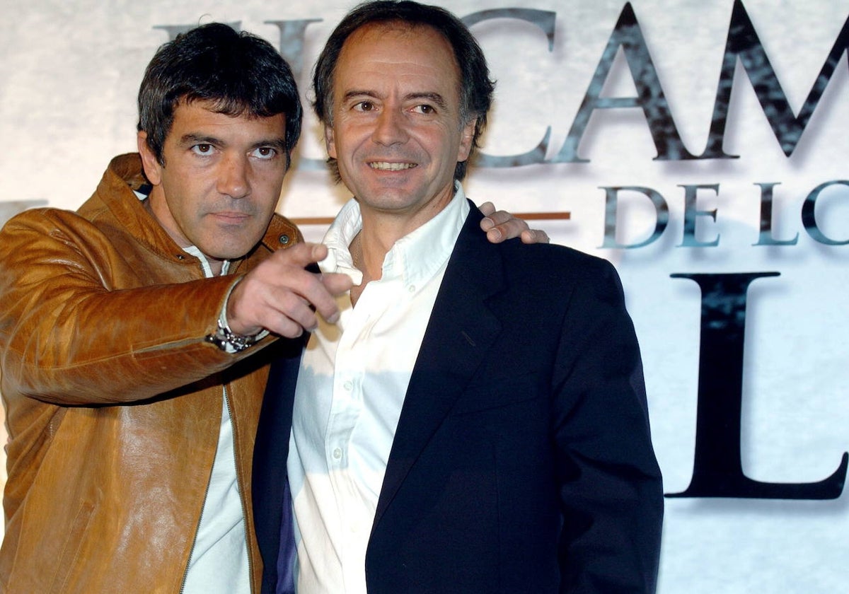 Antonio Soler hace un guiño a Antonio Banderas en la reedición de 'El camino de los ingleses': «Él me metió en el embolado de la película»