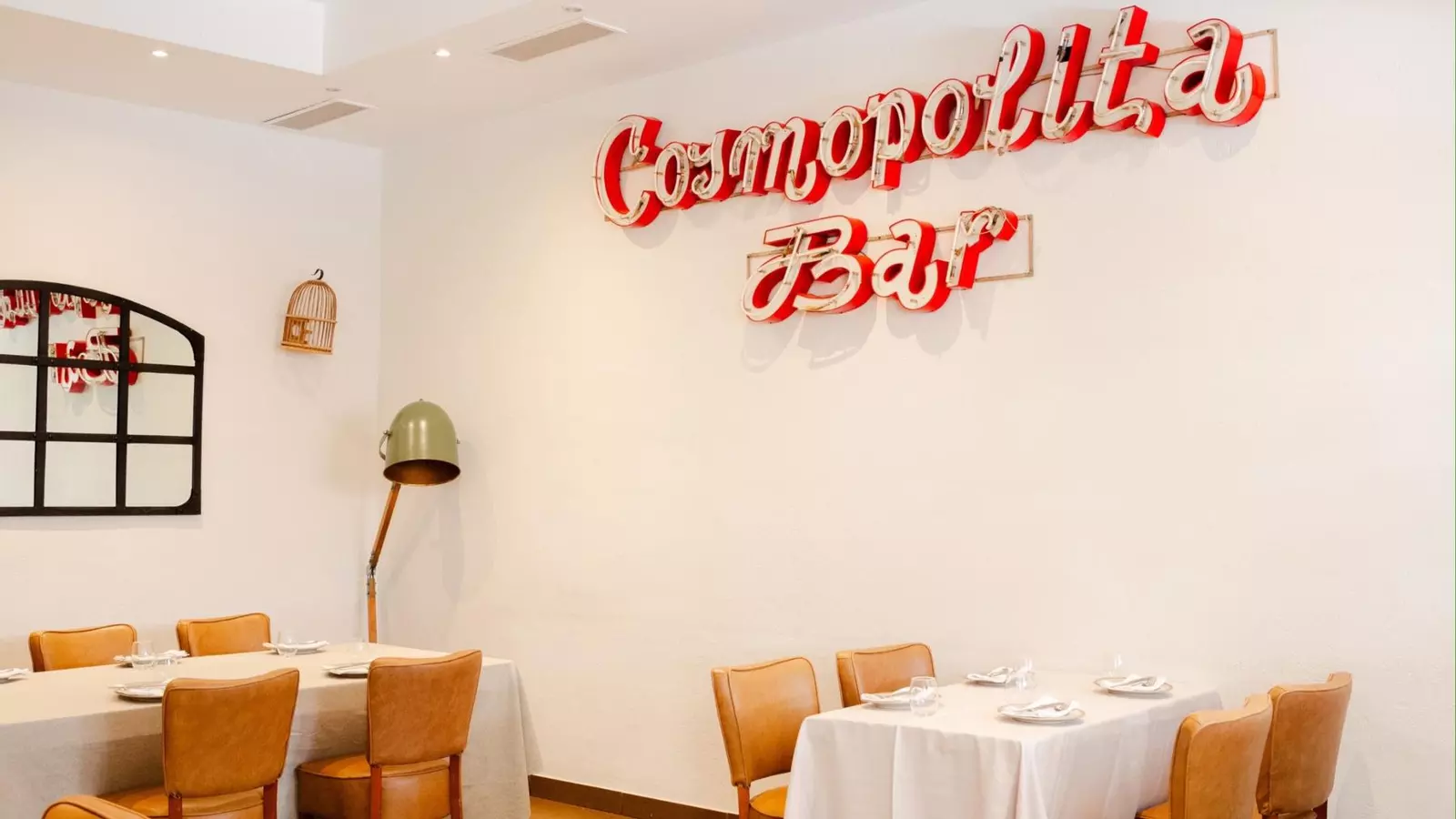 Adiós a La Cosmopolita de Dani Carnero, cierra tras 15 años en el centro de Málaga: 