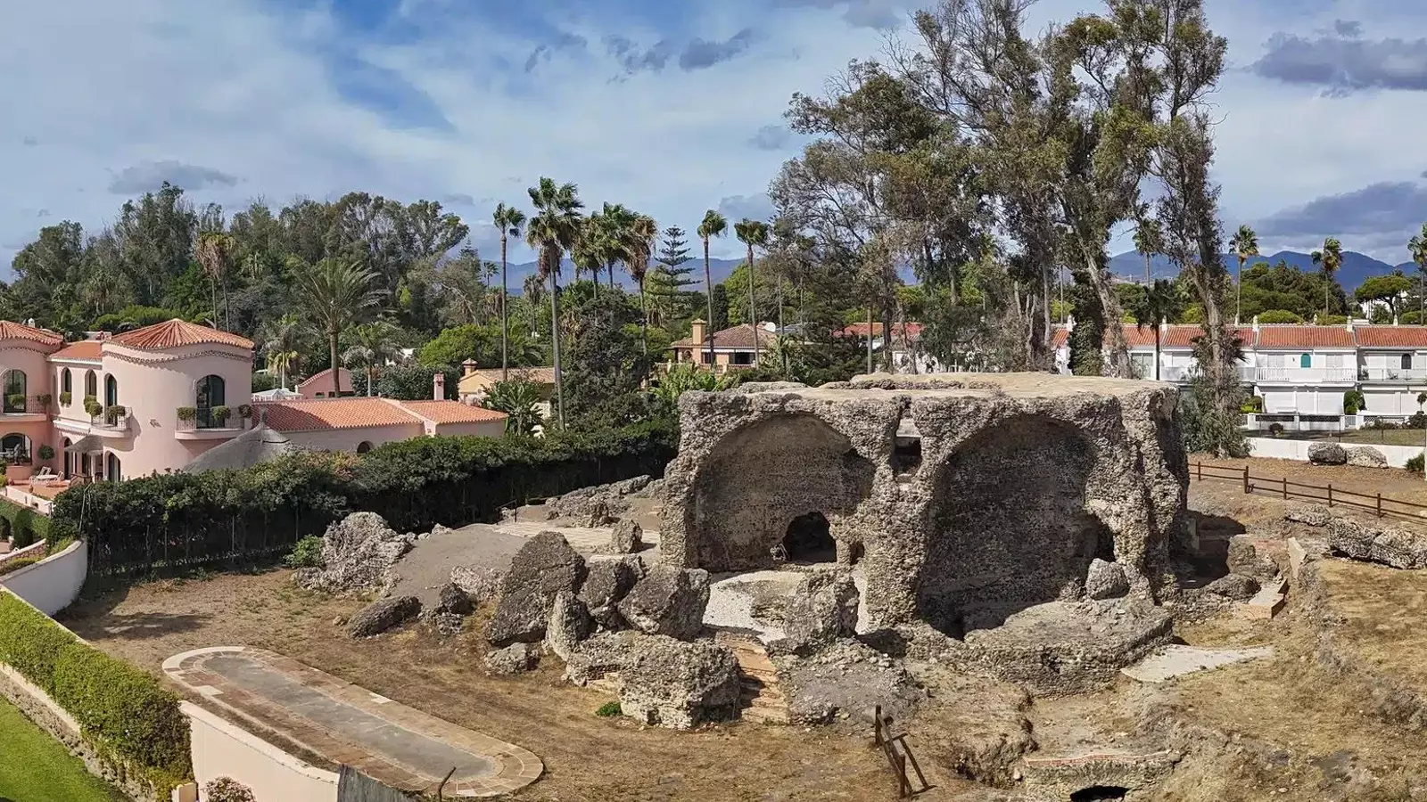 Ni yates ni lujo, este rincón singular de Málaga es del siglo II y es el mejor momento para visitarlo y descubrirlo