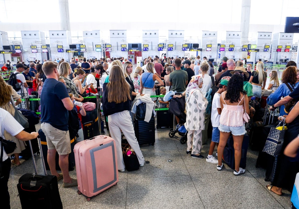 Las aerolíneas programan por primera vez en Málaga más de 10 millones de asientos para volar este invierno