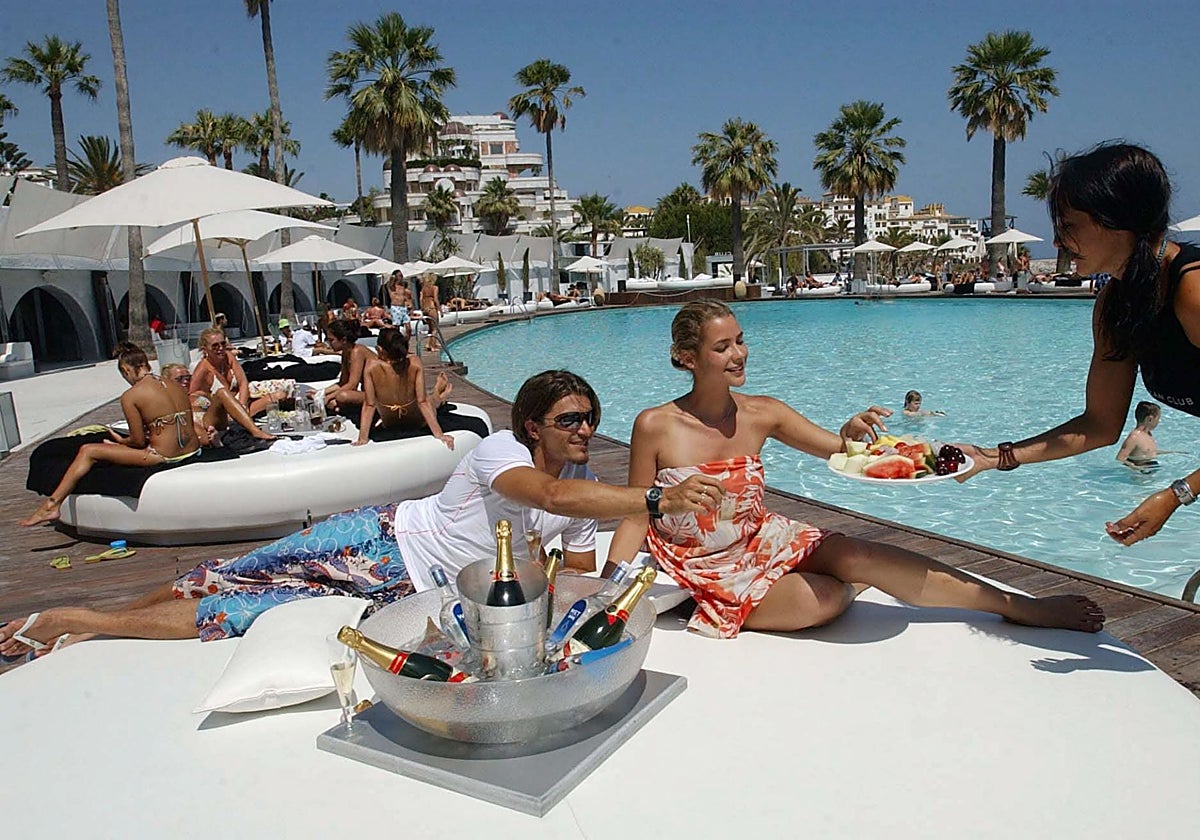 Marbella salta al selecto listado de viajes de moda de American Express para 2026