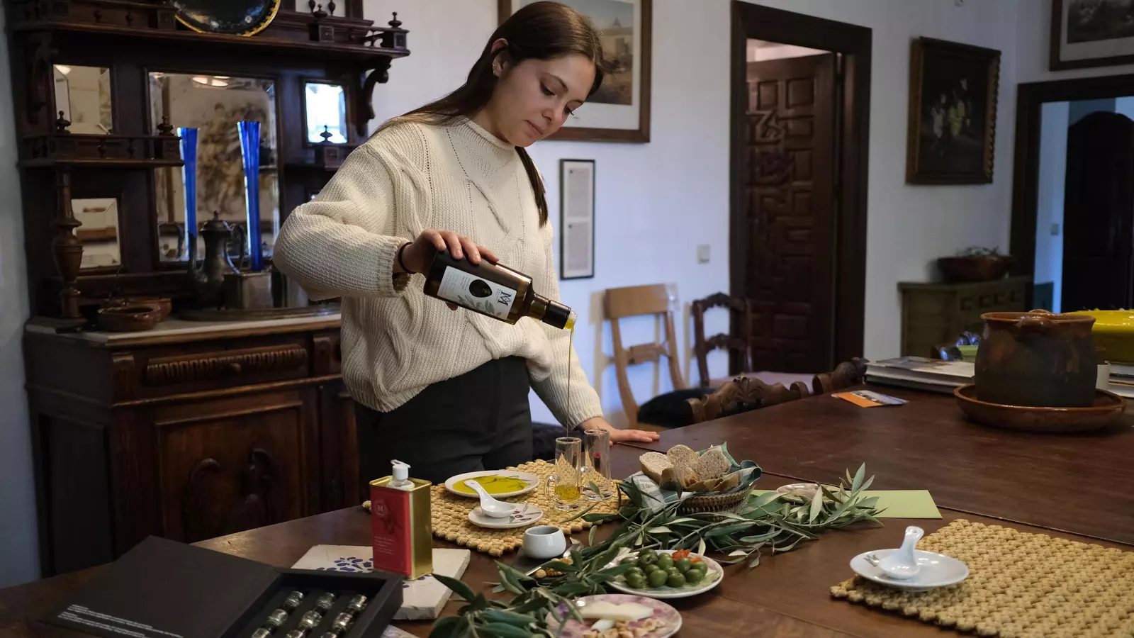 Catas de aceite cargadas de historia en Ronda