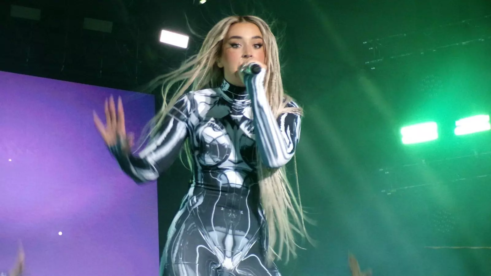 Lola Índigo vuelve a Málaga este verano: fecha y entradas de su primer concierto en Marenostrum Fuengirola