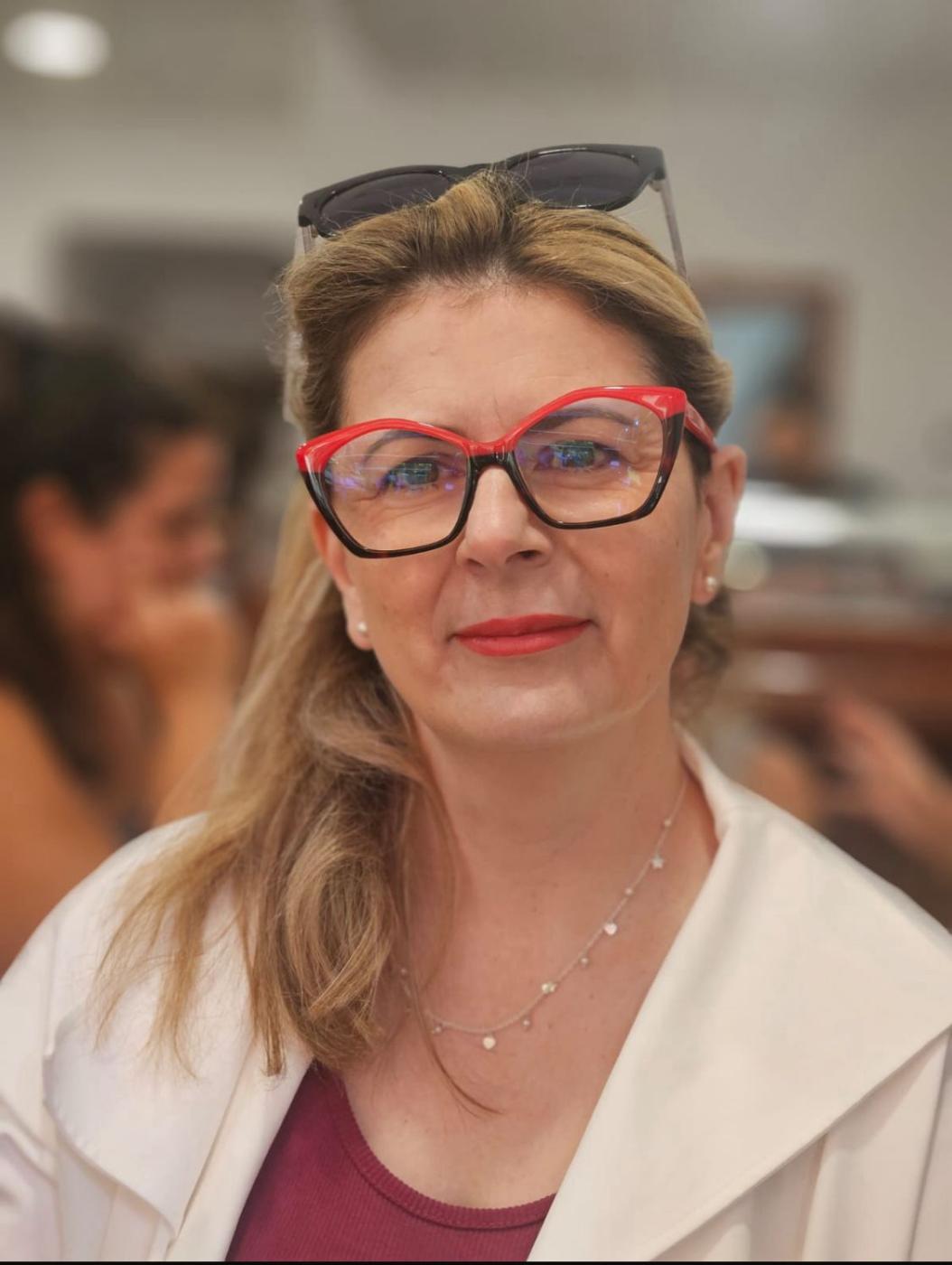 Entrevista a Helena España