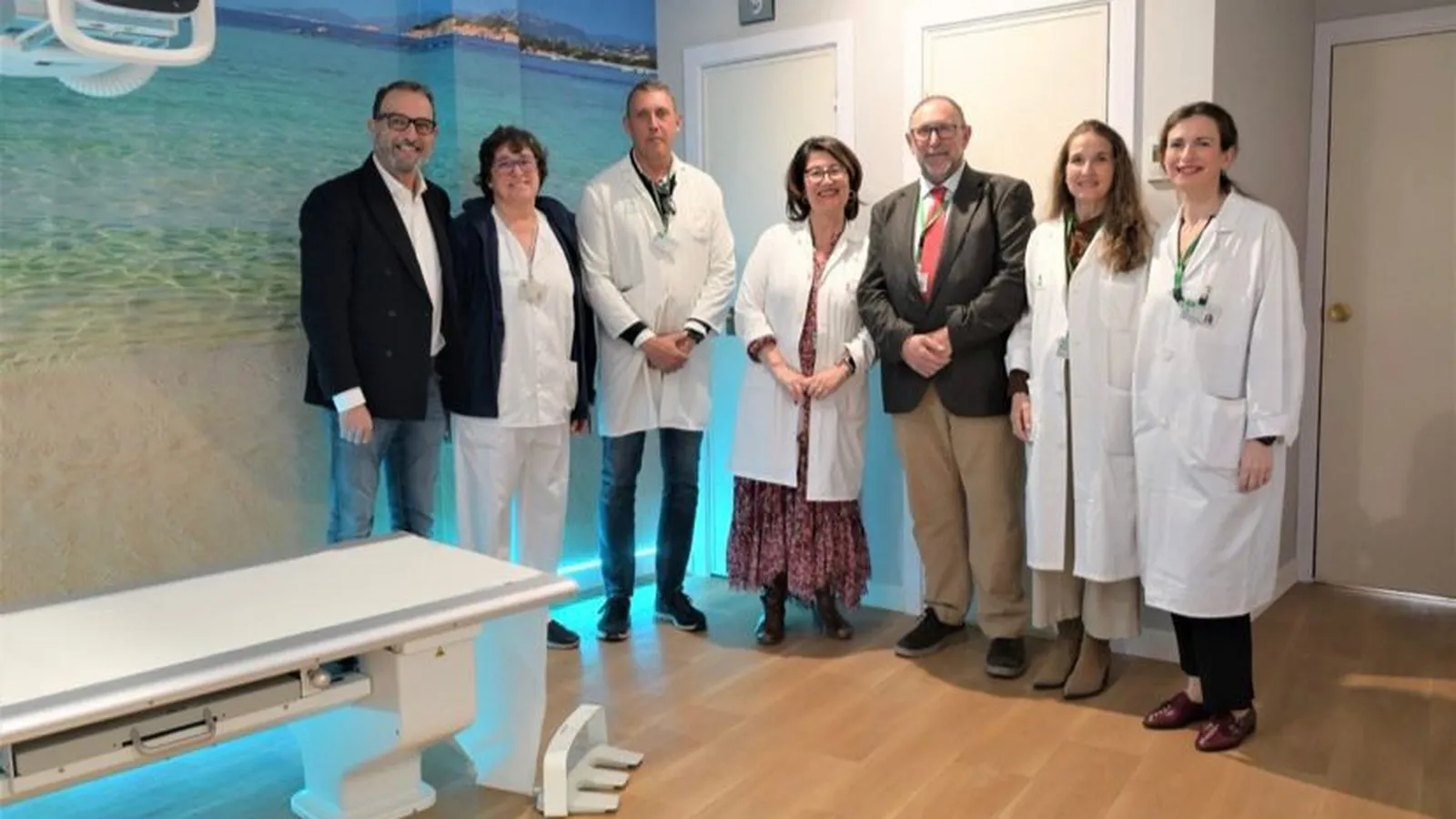 El Hospital Clínico incorpora una sala de radiología digital robotizada con inteligencia artificial en Barbarela