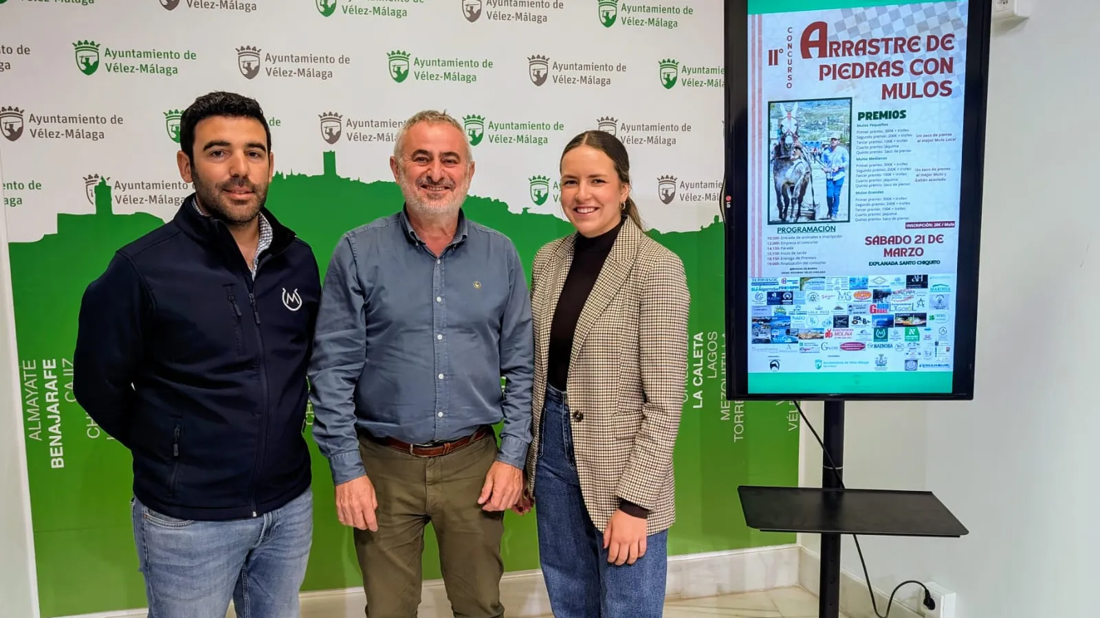 El II Concurso de Arrastre de Piedras con Mulos en Santo Chiquito, en Vélez, repartirá 1.800 euros en premios