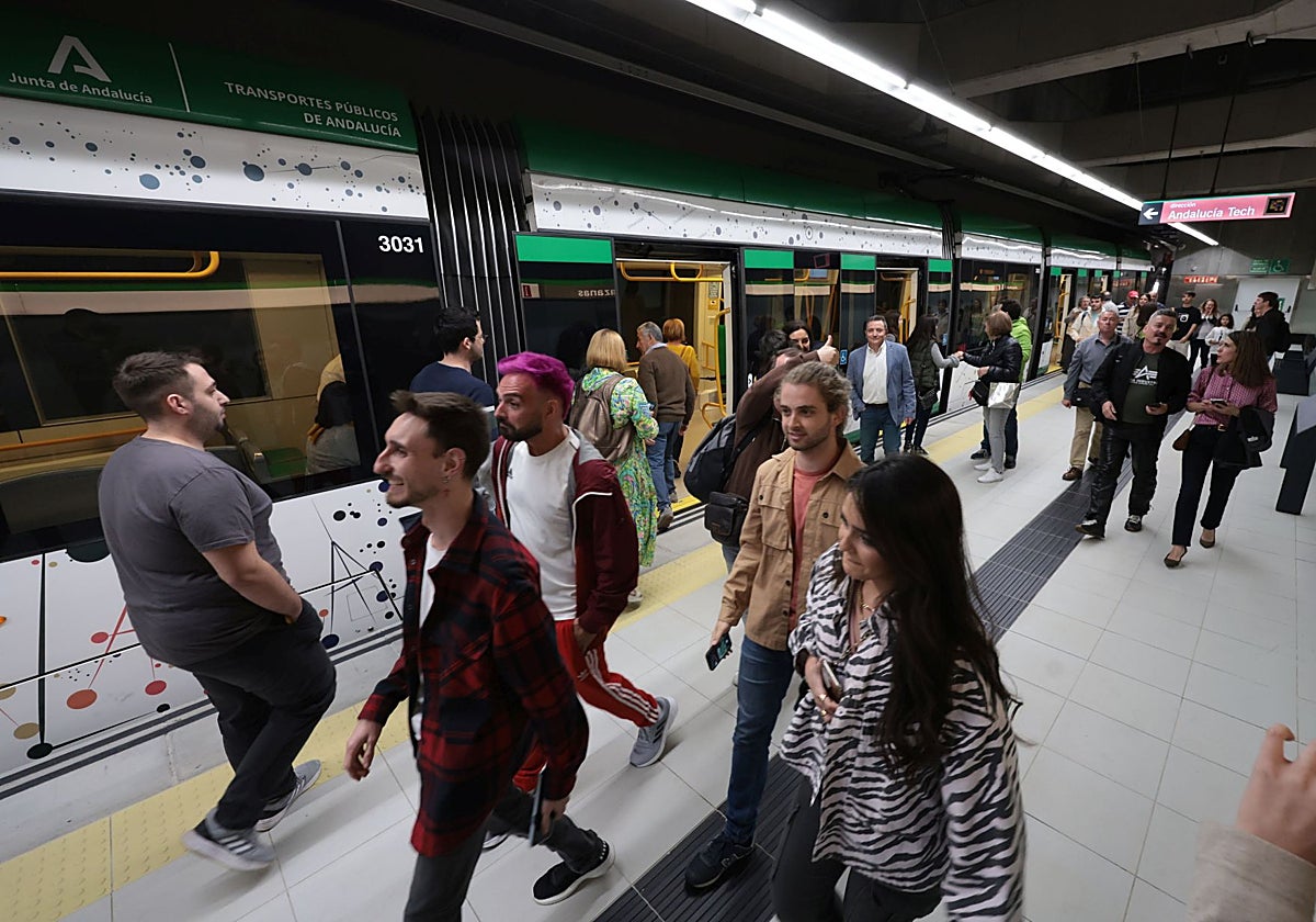 Este jueves, primera jornada de huelga en el metro de Málaga