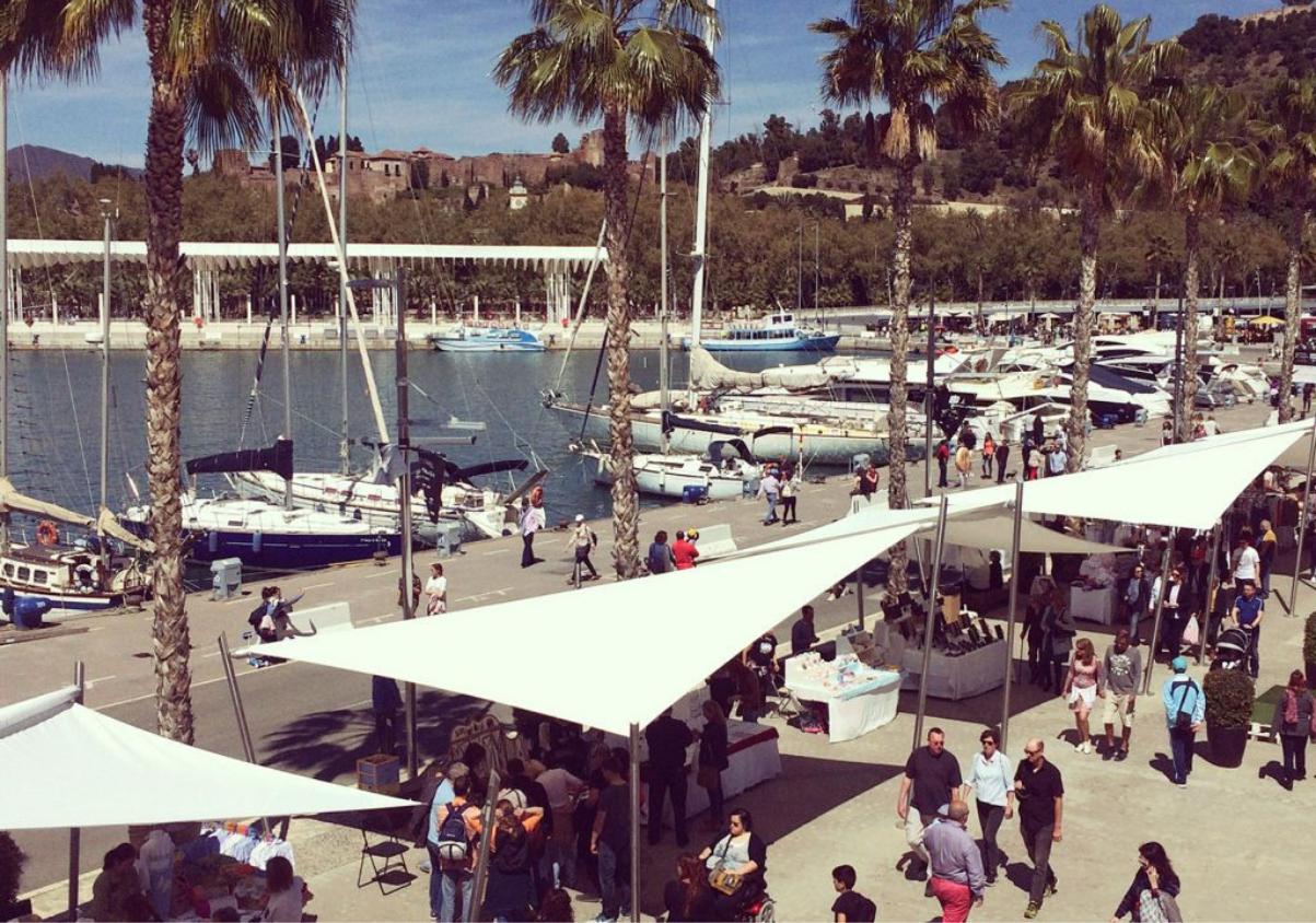El mercadillo Zoco Maravilla vuelve a Muelle Uno este domingo con artesanía, moda y productos gourmet