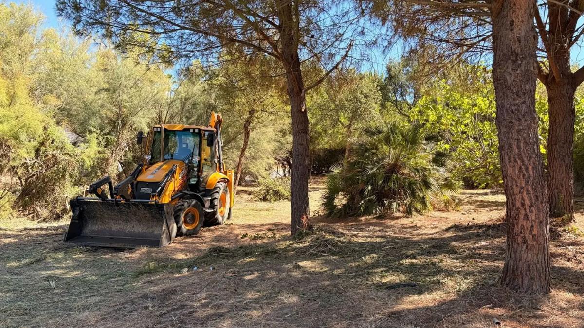 Estepona clears more than 50 river and stream sections to reduce flood risk