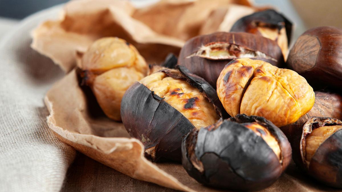 Roasted chestnuts return to Málaga despite the summer-like autumn weather