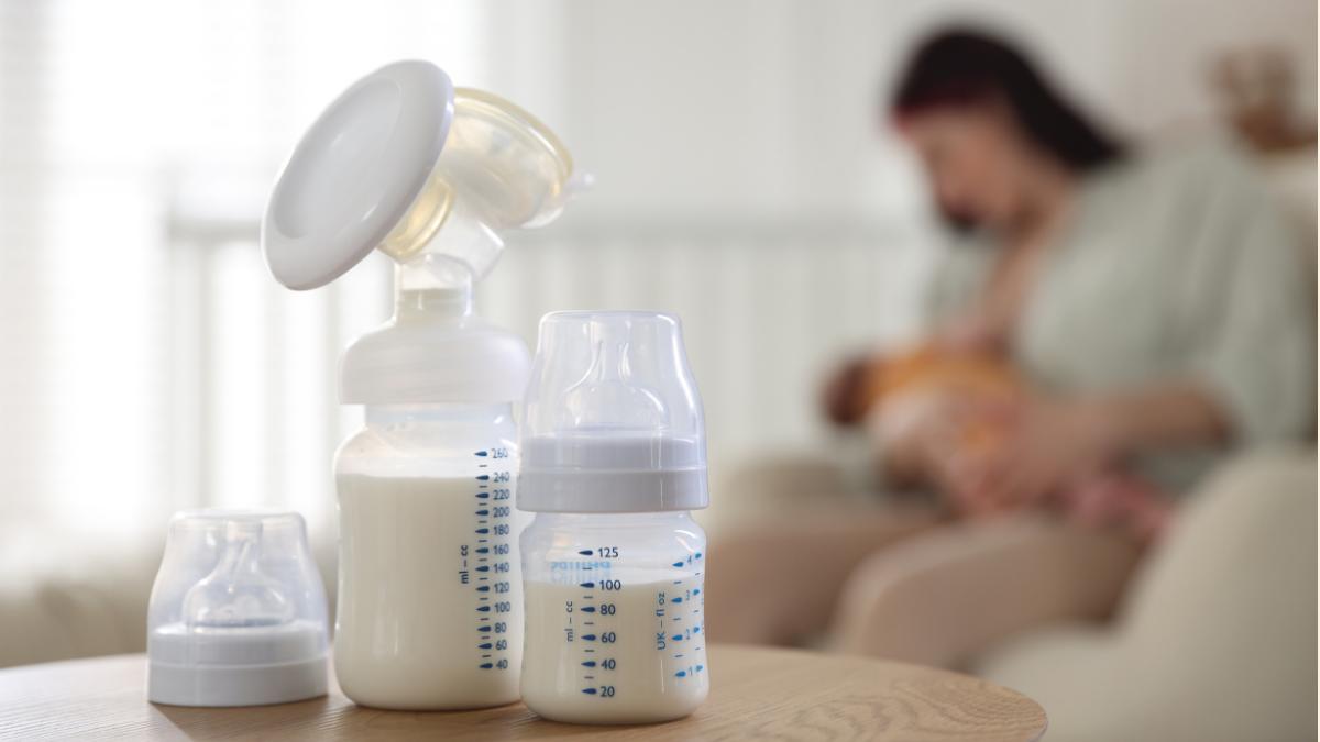 Leche materna donada en Marbella: una red solidaria que ya ayuda a los bebés más vulnerables