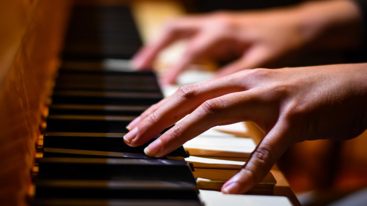 ‘Los Sabores de la Música’ llega a Vélez-Málaga con piano y degustaciones gratuitas