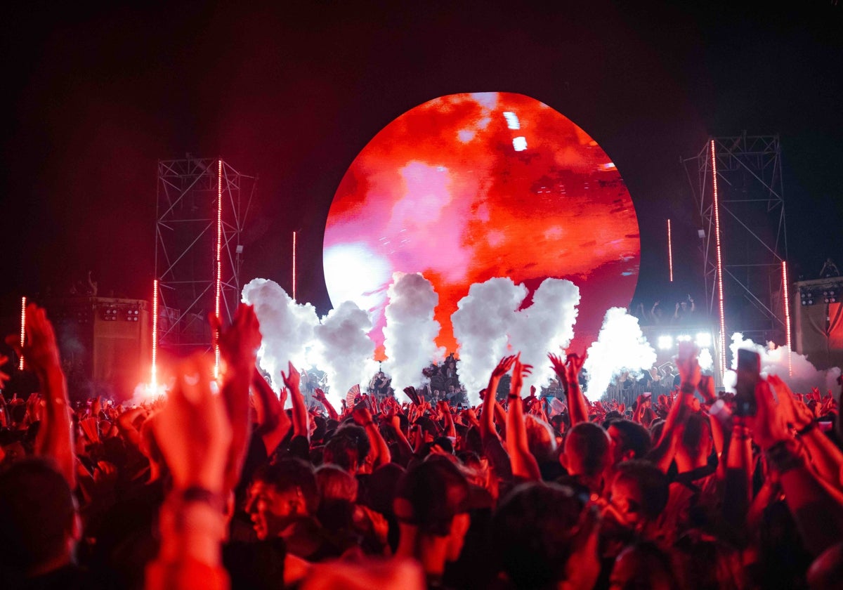 Sophie anuncia un verano de pasión electrónica en Málaga