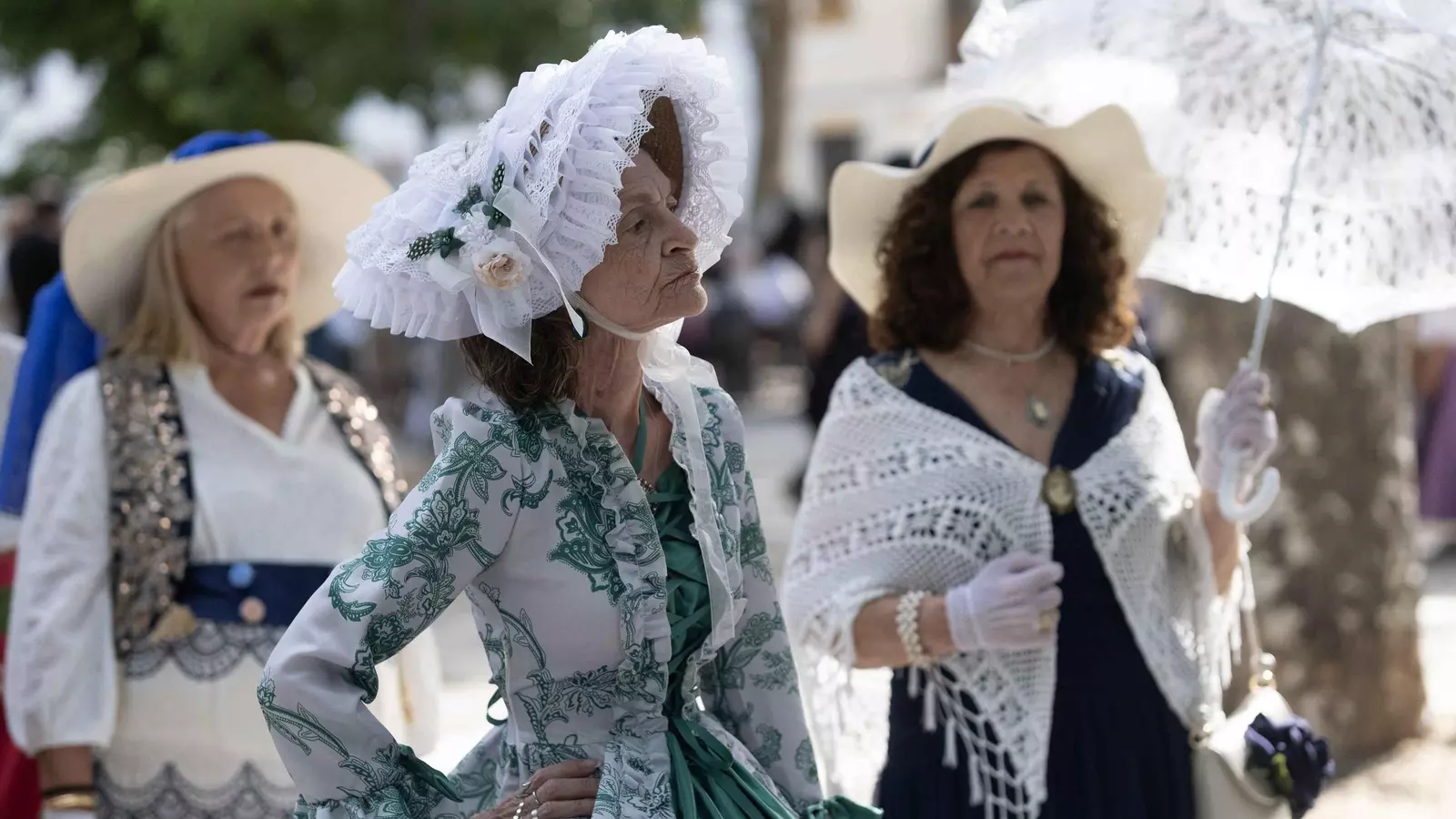 El tradicional pasacalles inicia Ronda Romántica