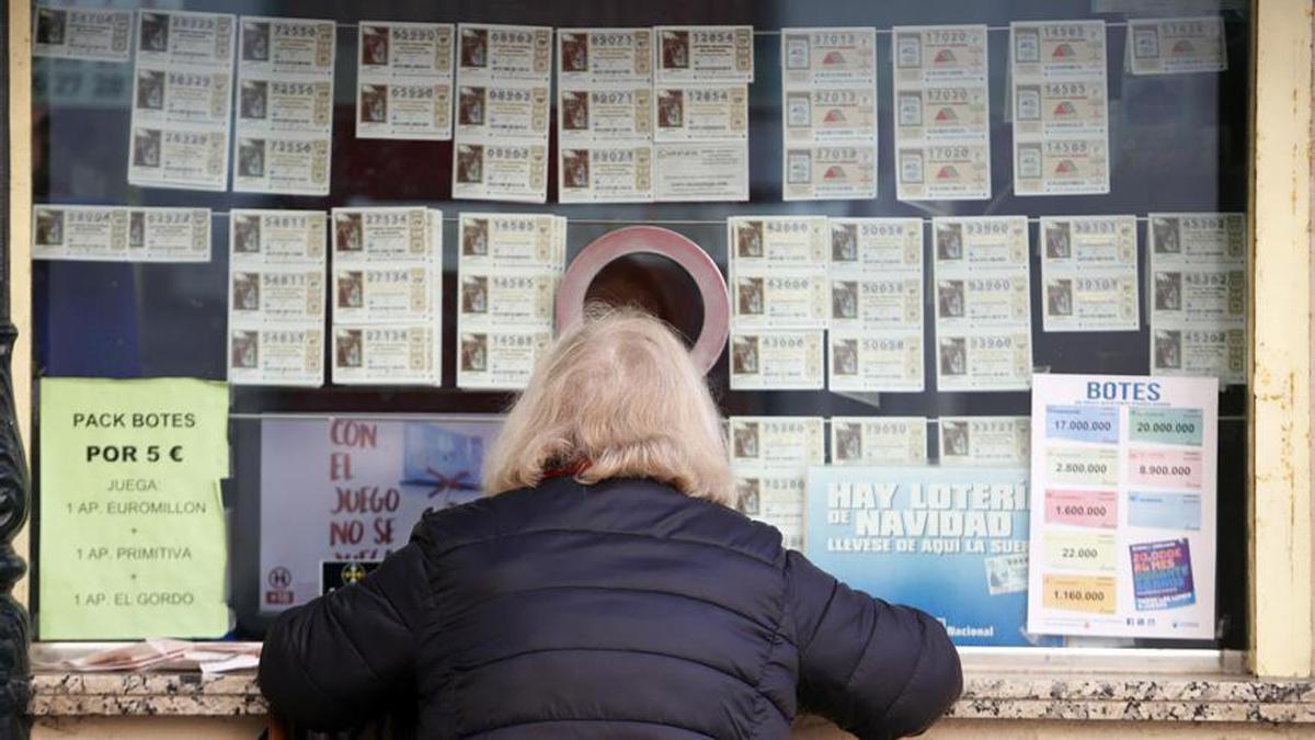El primer premio de la Lotería Nacional reparte en Marbella 300.000 euros