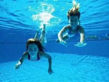 Niños sin miedo al agua: prevenir los ahogamientos desde la confianza