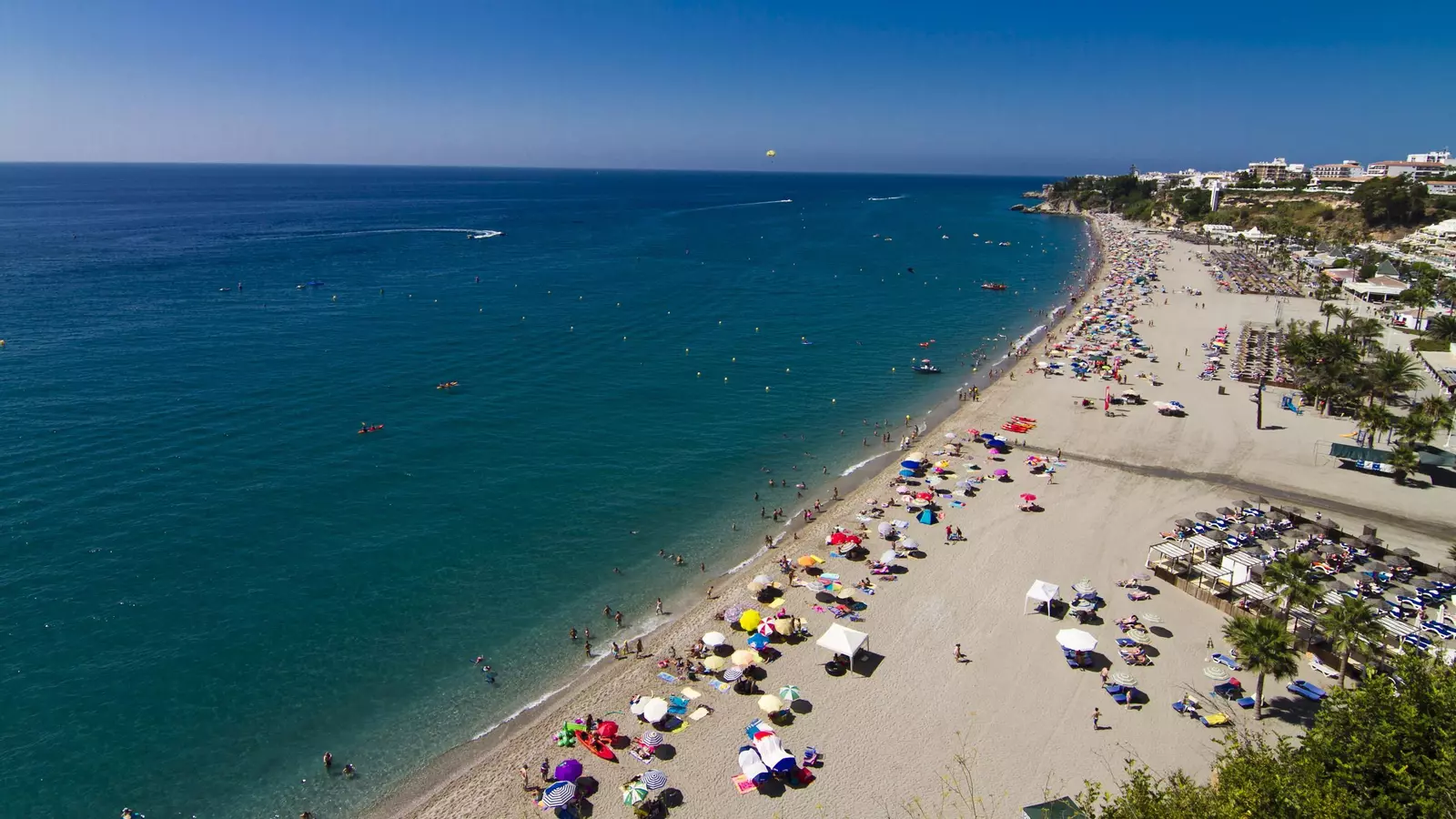 Las cinco playas de Málaga que los expertos en viajes recomiendan para este verano 2025: 