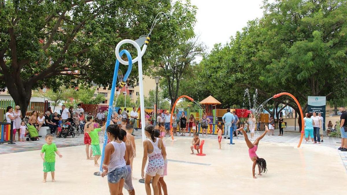 Reabren al público los juegos acuáticos del parque de Plaza de Toros de Marbella