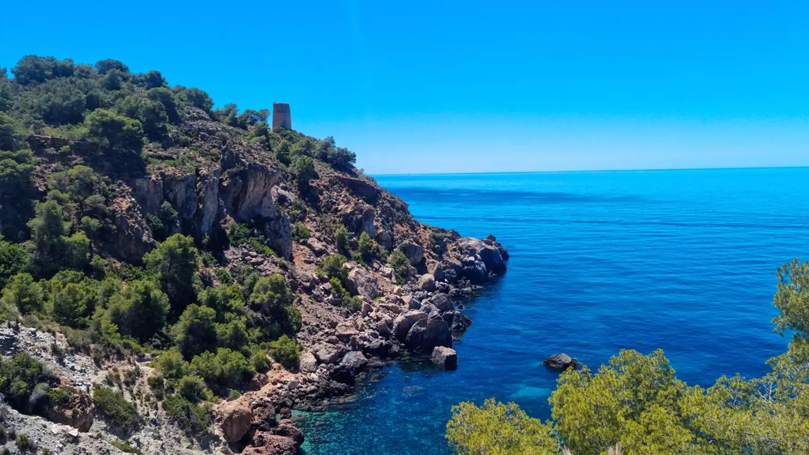 Las calas escondidas de Málaga que ni Google Maps puede encontrar: 