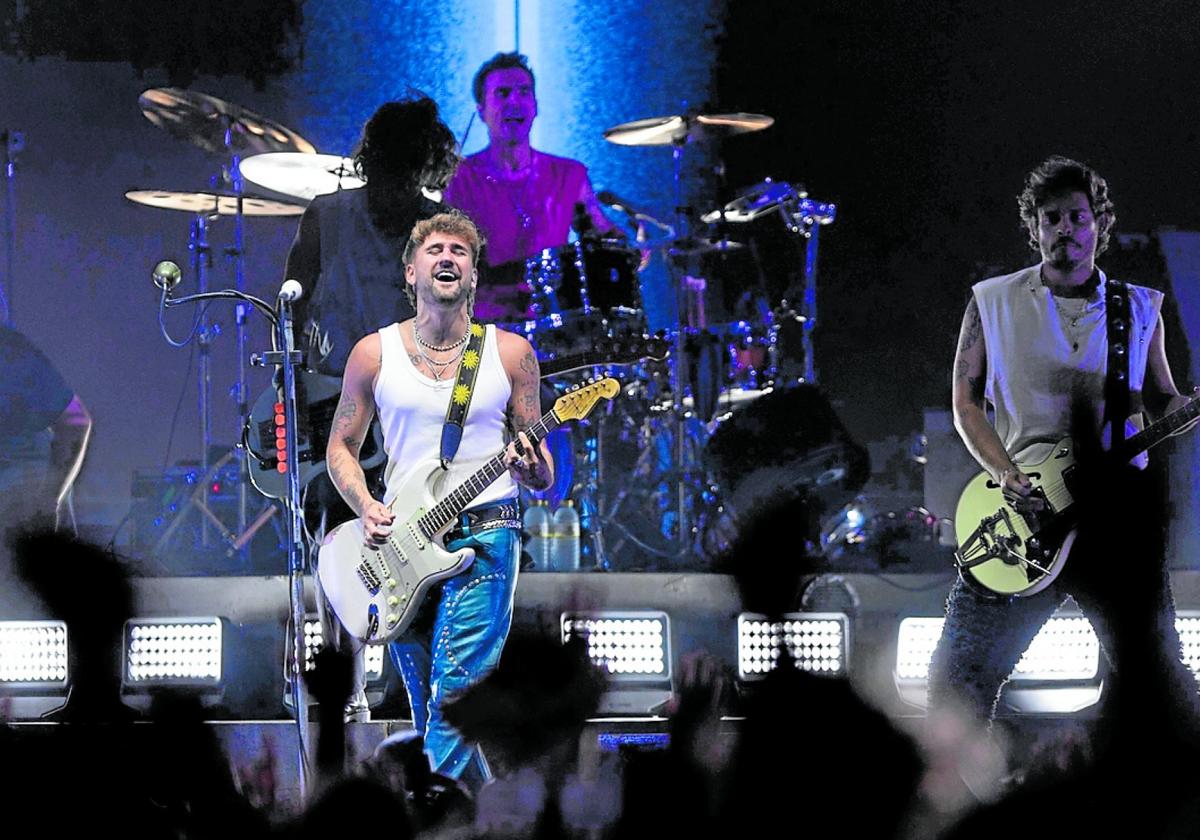 Dani Fernández ruge con 'La Jauría' en la noche más esperada del Brisa Festival