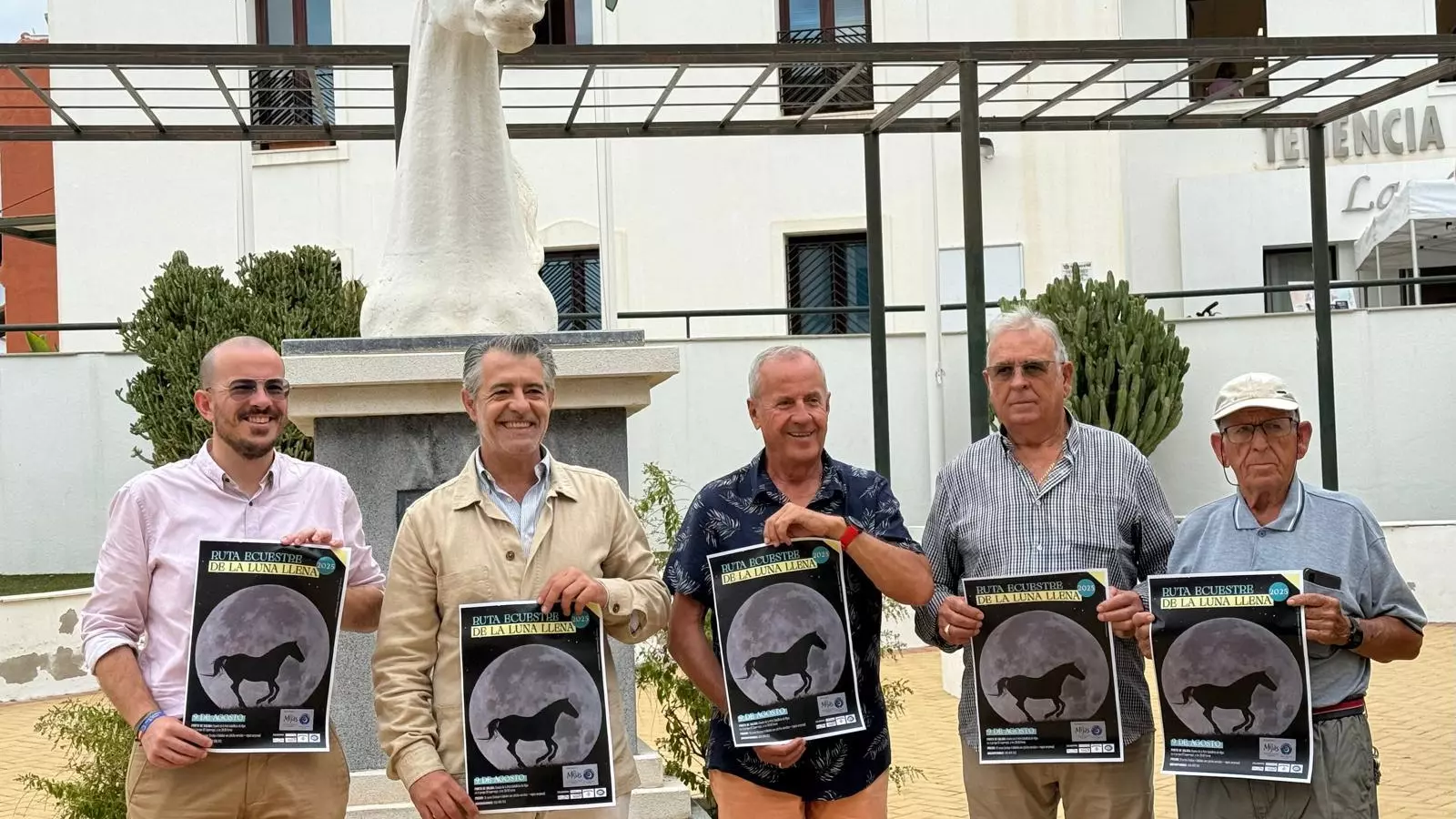 Mijas se suma a la organización de la Ruta Ecuestre bajo la luz de la luna llena por la sierra