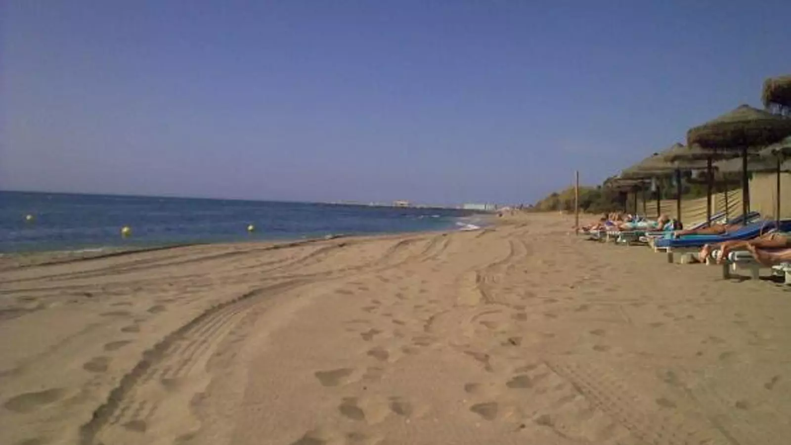 Playas de Málaga en las que es imposible quedarte sin hueco para colocar tu toalla