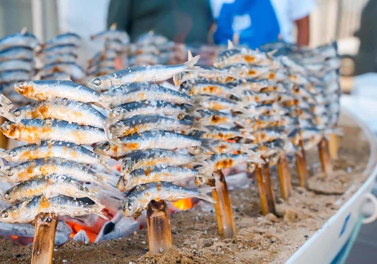 Los mejores espetos de Málaga: fecha, premios y todo lo que debes saber del gran concurso del verano