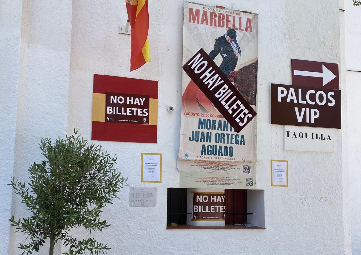 Hito en Marbella: cuelga el cartel de 'No hay billetes' para la Corrida de Candiles