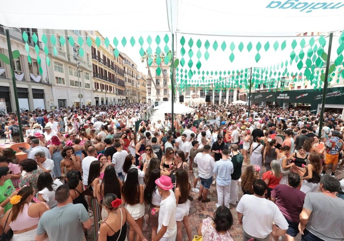 Avisos por calor este domingo: máximas de 38ºC en Málaga capital y de más de 40ºC en el interior