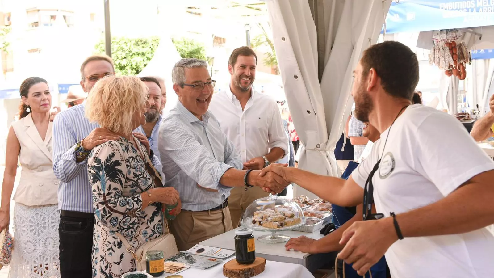 La Feria Sabor a Málaga llega a la Fiesta del Boquerón en Rincón de la Victoria