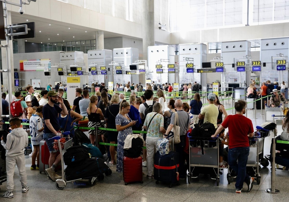 El aeropuerto de Málaga, de récord en récord: cierra el mejor agosto de su historia